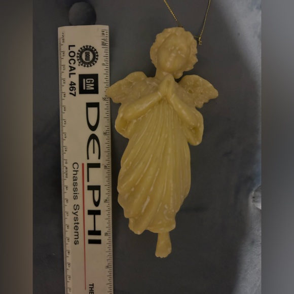 ANGEL ORNAMENT | made of soap- hand sculpted - Picture 4 of 5